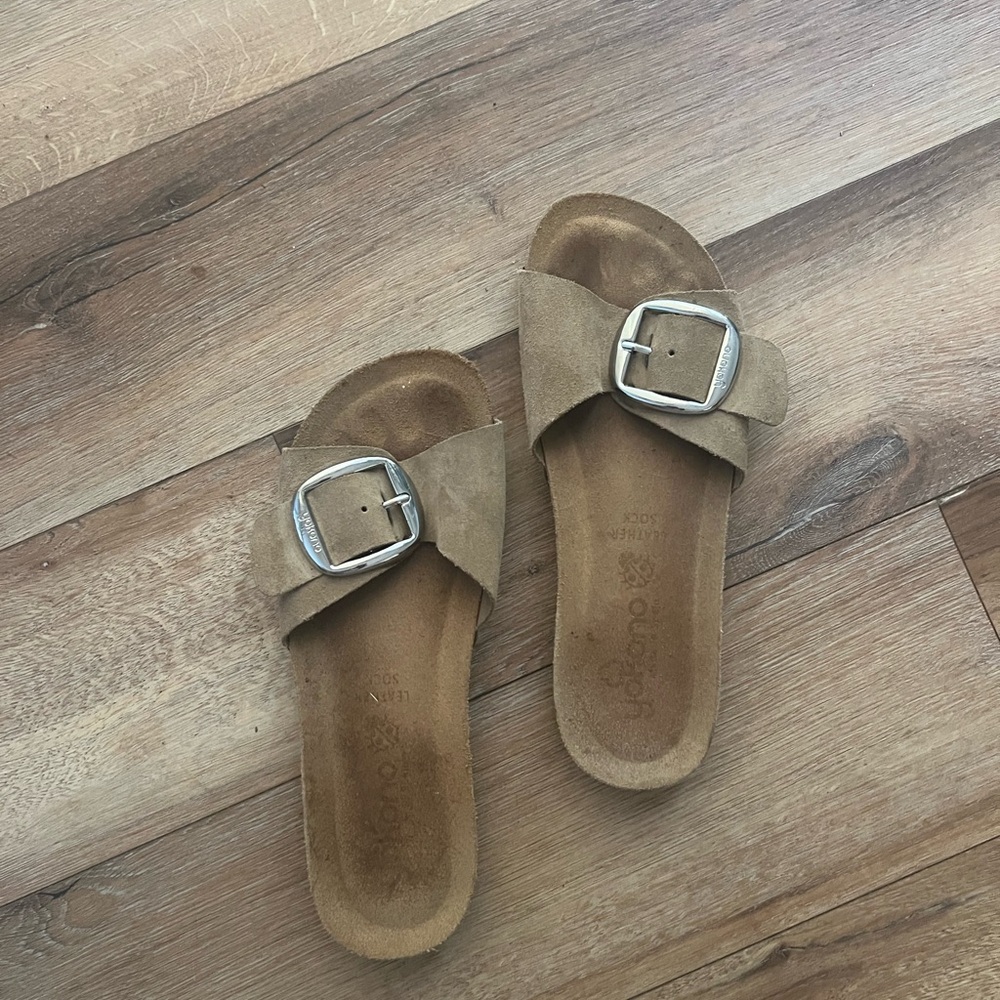 Tan Leather Sandals with Silver Buckles